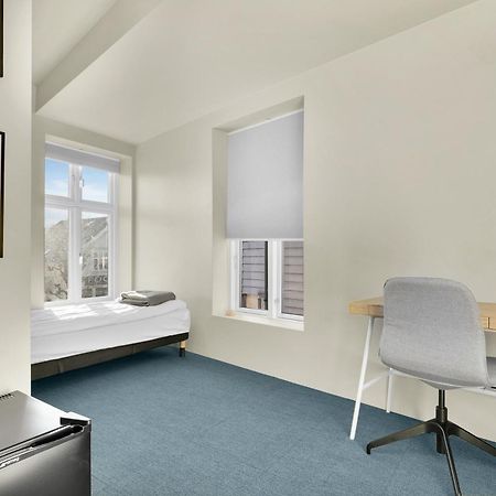 Central Guest House - Bedroom With En Suite Bathroom Stavanger Luaran gambar
