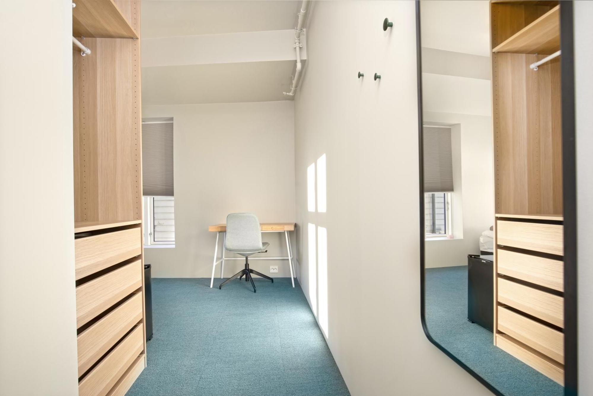 Central Guest House - Bedroom With En Suite Bathroom Stavanger Bilik gambar